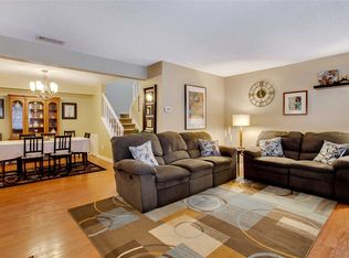 215 Springmeadow Dr UNIT C, Holbrook, NY 11741