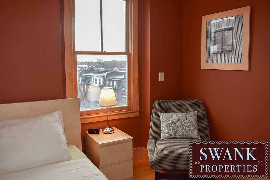 2 bed, $4,680 — Photo 2