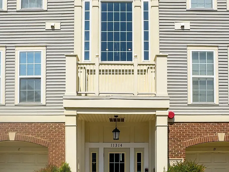 11314 Westbrook Mill Ln #302 — Photo 3