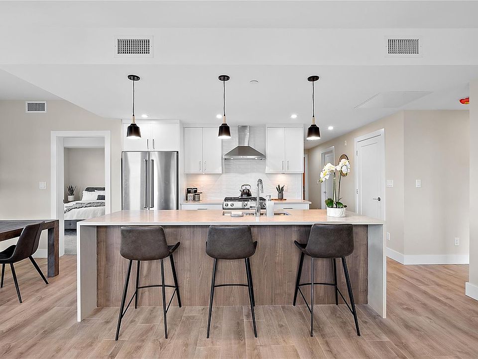 1st image of 2520 Hackett Cres #208