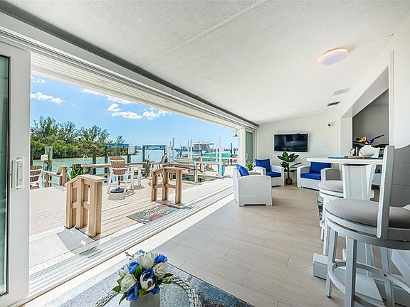 2nd image of 476 Boca Ciega Point Blvd S