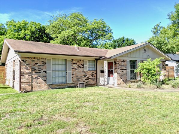 619 Long Bow Ln, Austin, TX 78704 property photo
