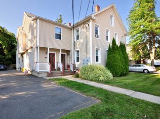 111 Pleasant St APT B, Easthampton, MA 01027