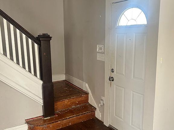 3rd image of 2801 Ruscombe Ln