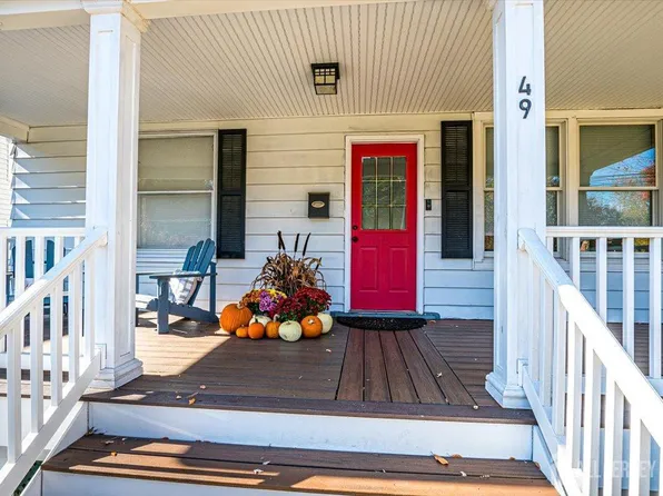 49 Robins Pl, Metuchen, NJ 08840