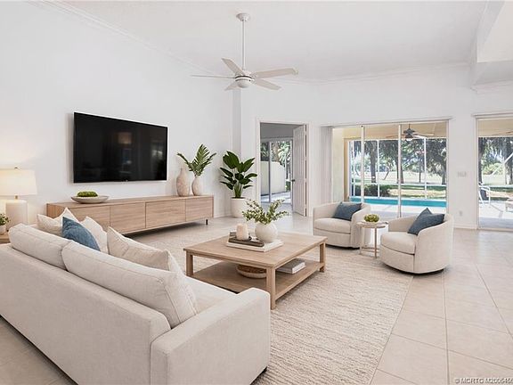 5th image of 1554 SW Balmoral Trce