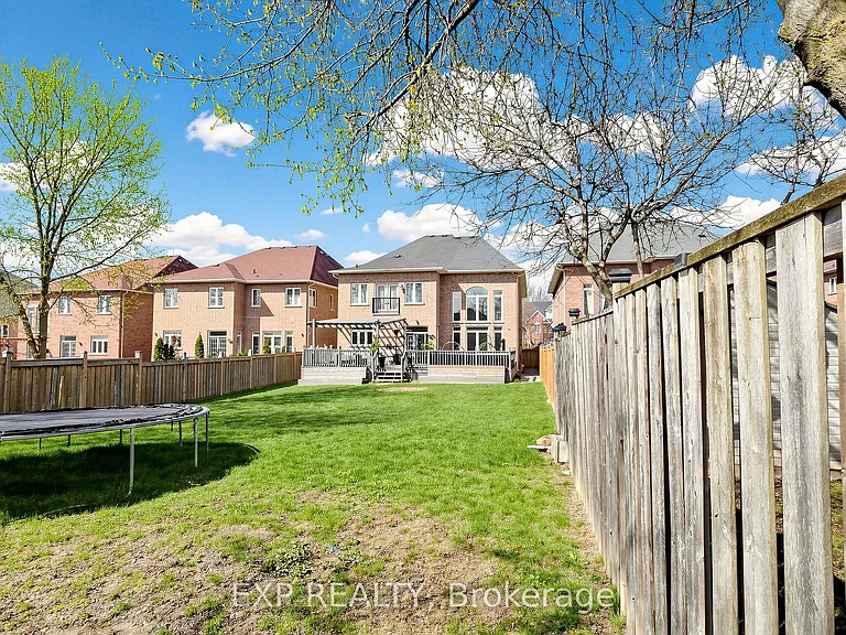 1865 Woodview Ave #BASEMENT — Photo 44