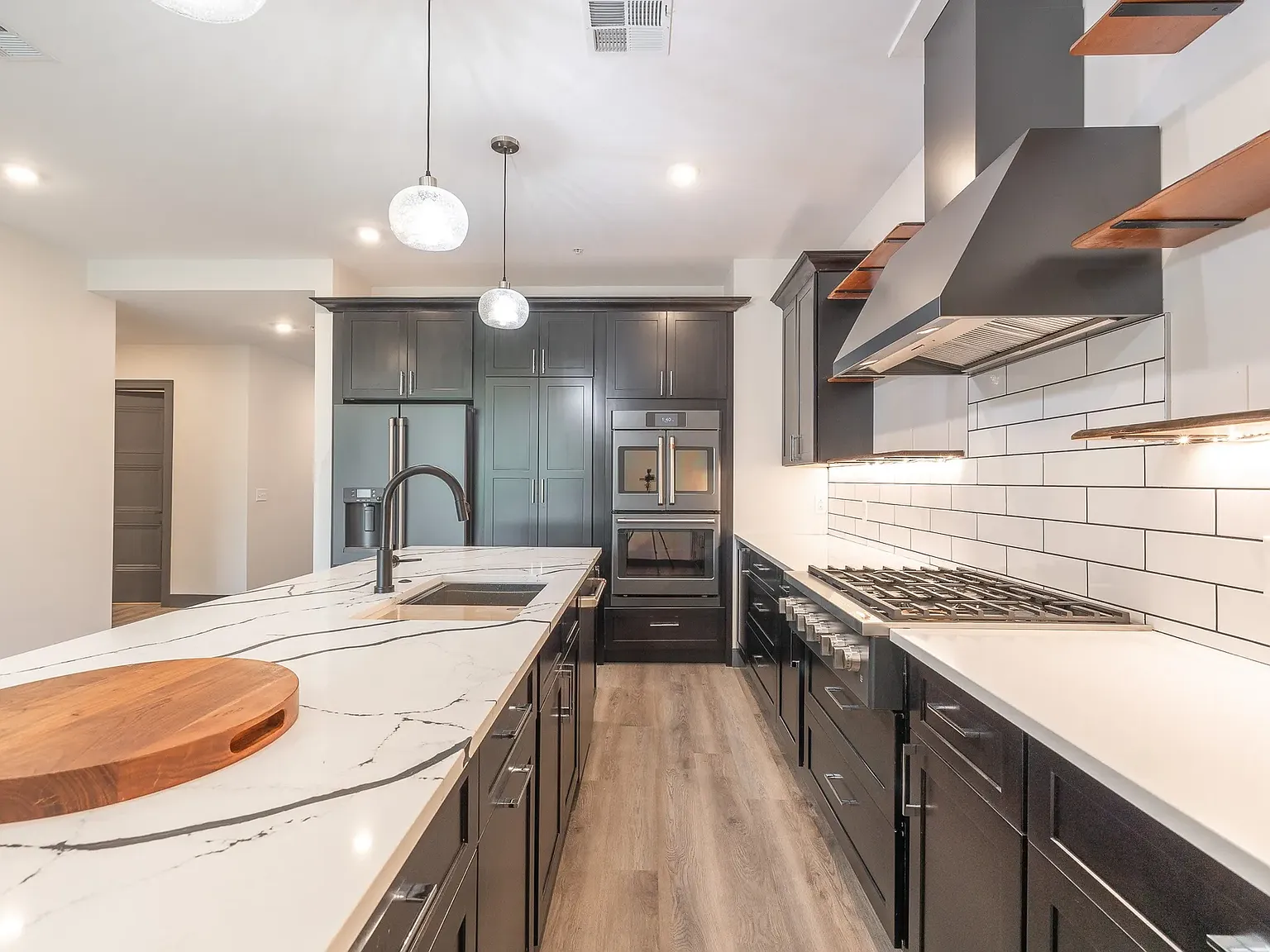 100 Quartz Knoll - 201 — Photo 1