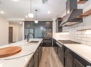 100 Quartz Knl #302, Edwardsville, IL 62025