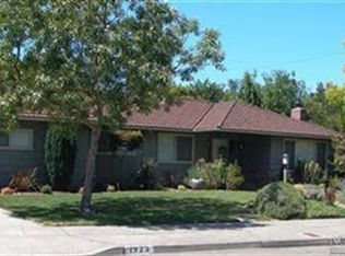 1923 Hidden Valley Dr, Santa Rosa, CA 95404