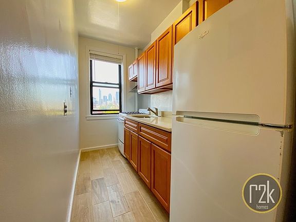 5th image of 34-50 29th St #4D