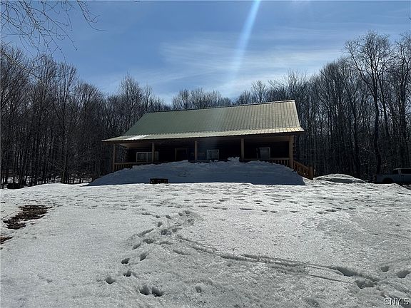 2nd image of 6962 Farr Rd