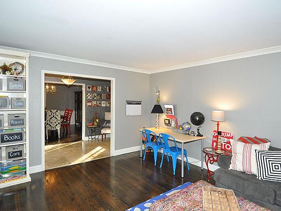 5th image of 530 Nottingham Oaks Trl