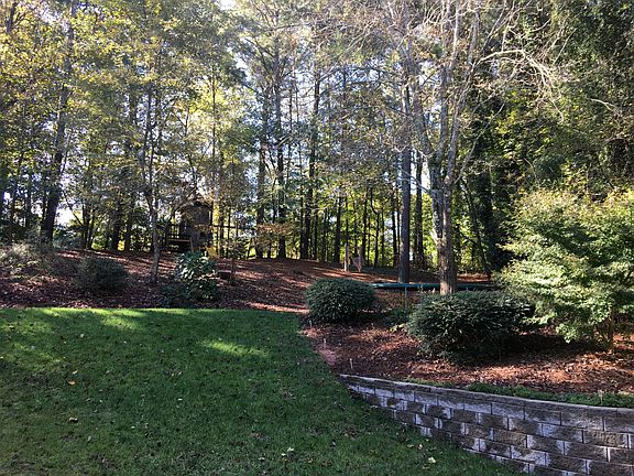 4th image of 3718 Running Fox Dr