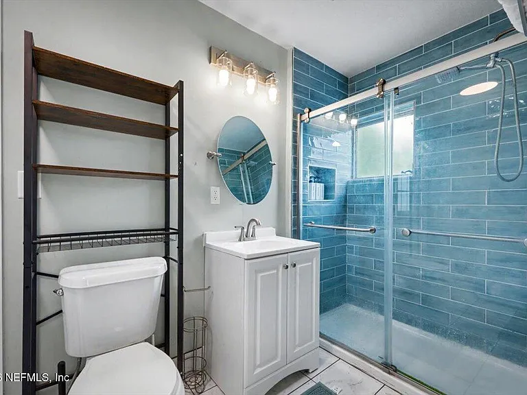 719 S Shores Rd #2 — Photo 22