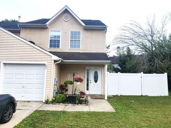 67 Highmeadows Dr