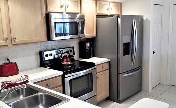 2nd image of 13621 Worthington Way APT 1403