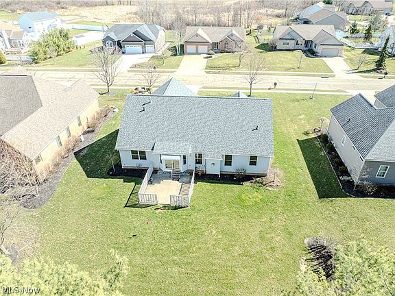 2nd image of 2535 Queensbury Rd