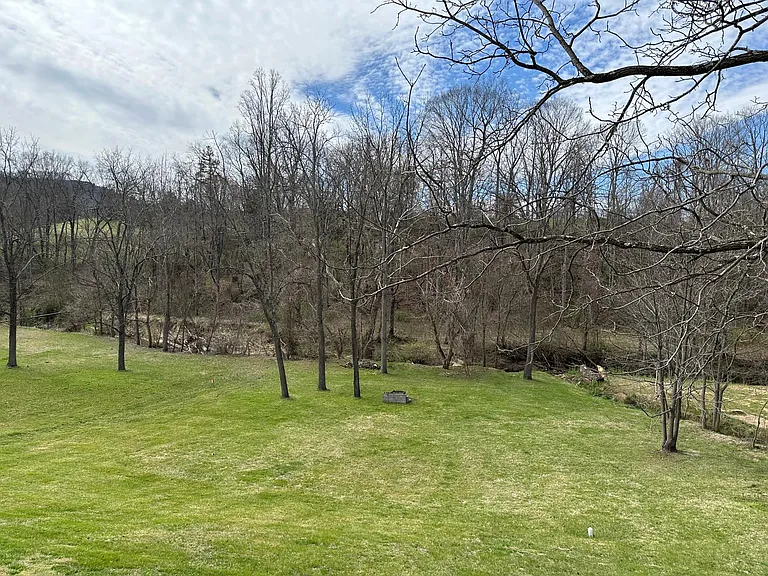 47 Banks Town Rd — Photo 11