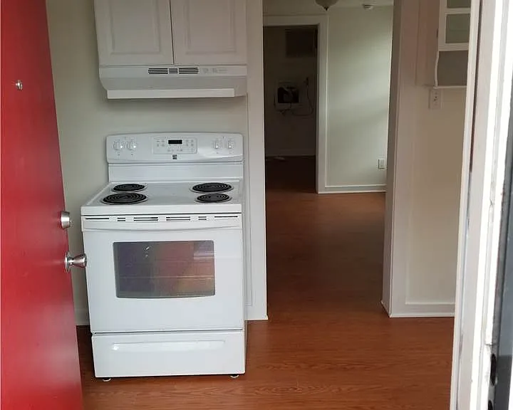 3823 Fulton St #2 — Photo 2