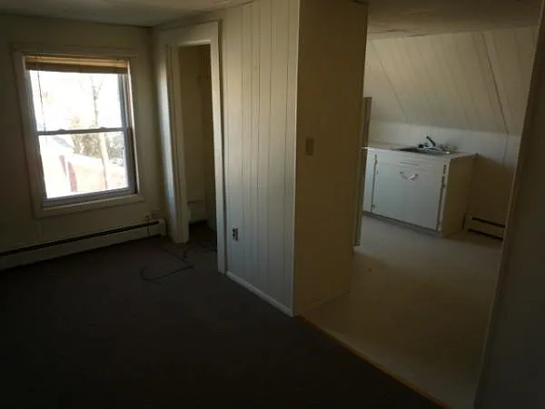 586 Hammond St #5 — Photo 6