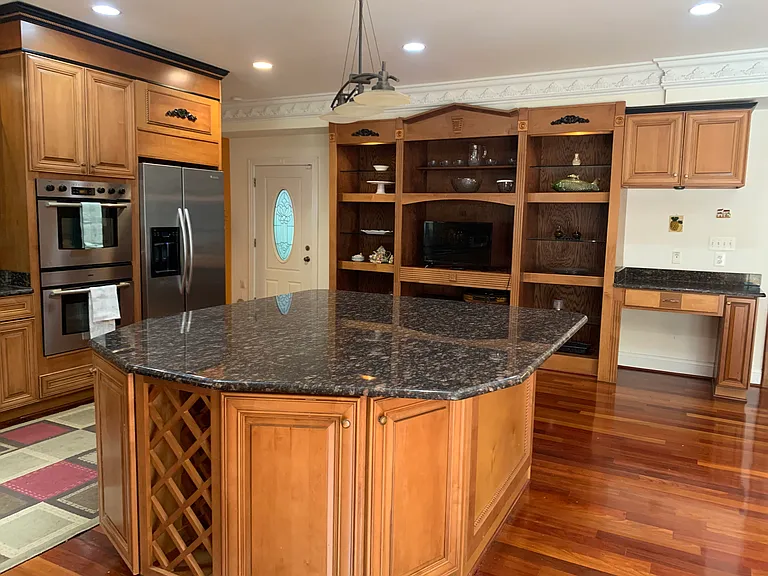 5124 Kenwood Dr — Photo 47