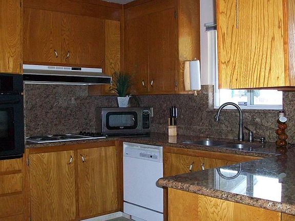4th image of 39262 Sundale Dr