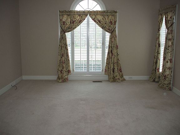 Huge master bedroom