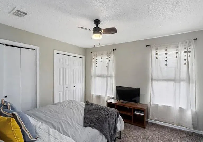 200 Laurel Dr #A — Photo 10