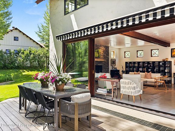 5th image of 256 Twining Flats Rd