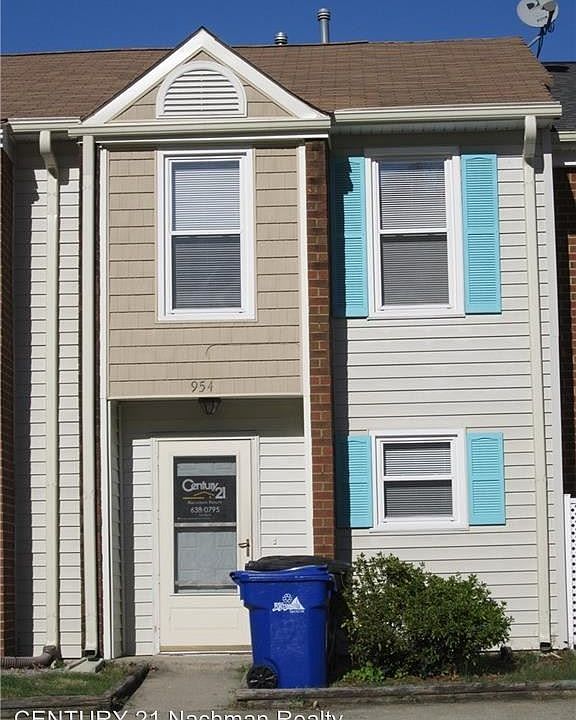 1st image of 954 Amelia Ave