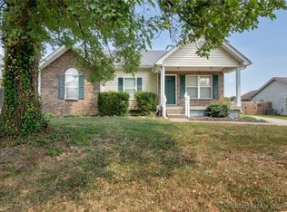 913 Marquise Ct, Jeffersonville, IN 47130