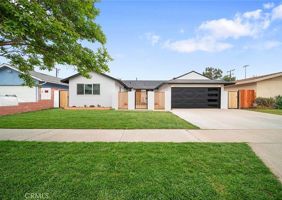 1st image of 6936 San Bernardo Cir