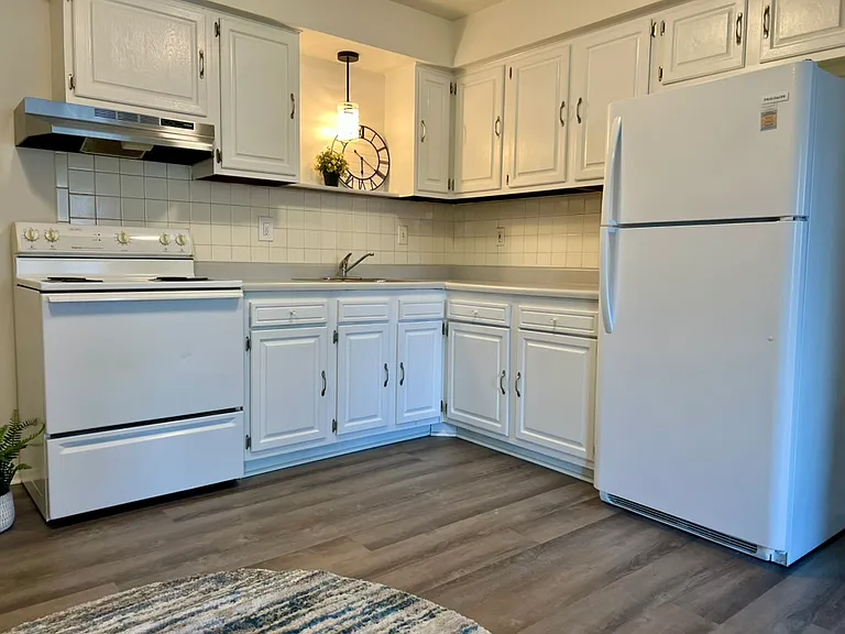 14167 Ziegler St — Photo 13