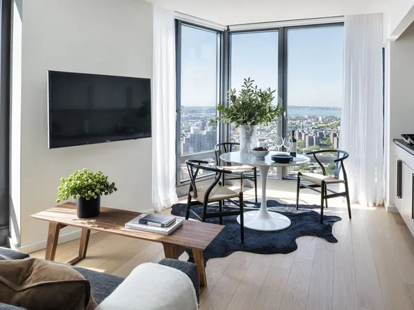 250 Ashland Place image 1 of 18