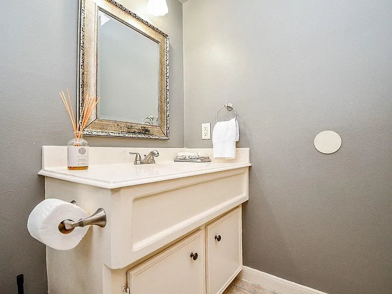 1015 Kanah Ln — Photo 15