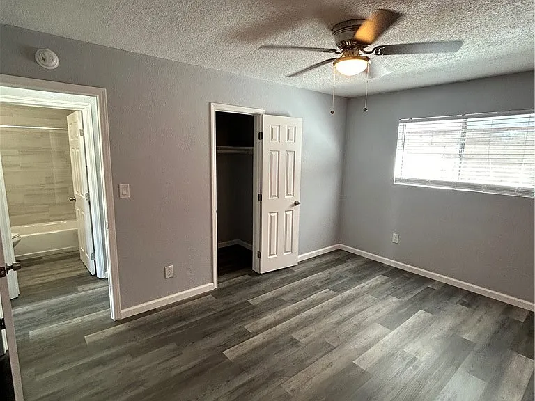 8523 Cedar St — Photo 33
