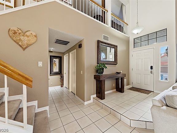 3rd image of 9316 Ricardo Ln