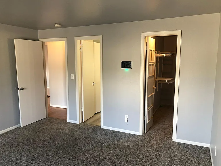1700 Gifford Dr — Photo 12