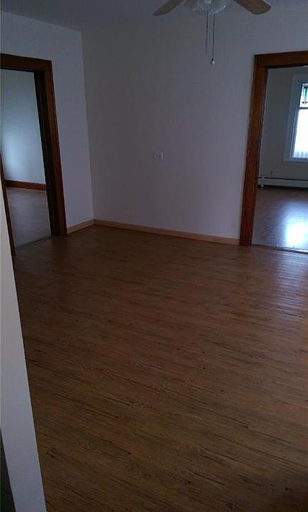 2nd image of 154 Smith St