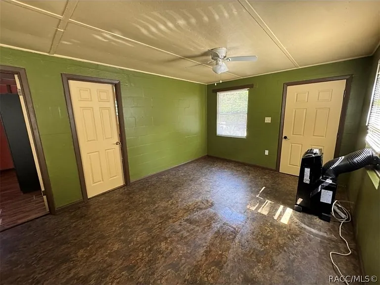 11707 Bostick St — Photo 2
