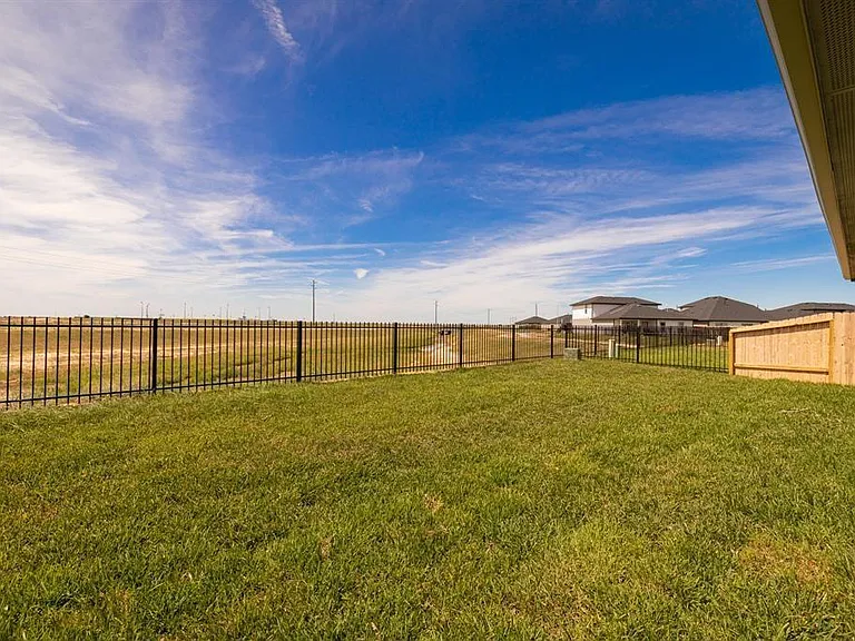 4026 Andreas Meadow Ln — Photo 3