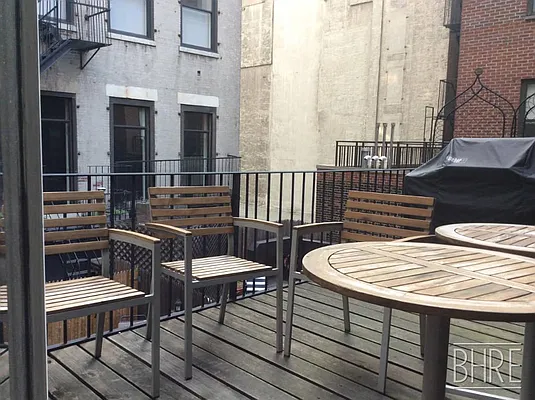 Rented by Brooklyn Heights Real Estate Inc | media 12