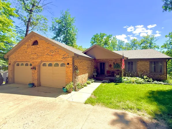2576 S Glen Cv, Martinsville, IN 46151