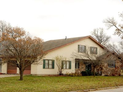 502 7th St, Aplington, IA, 50604