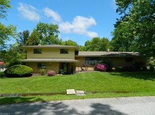 490 Arbor Cir, Youngstown, OH 44505