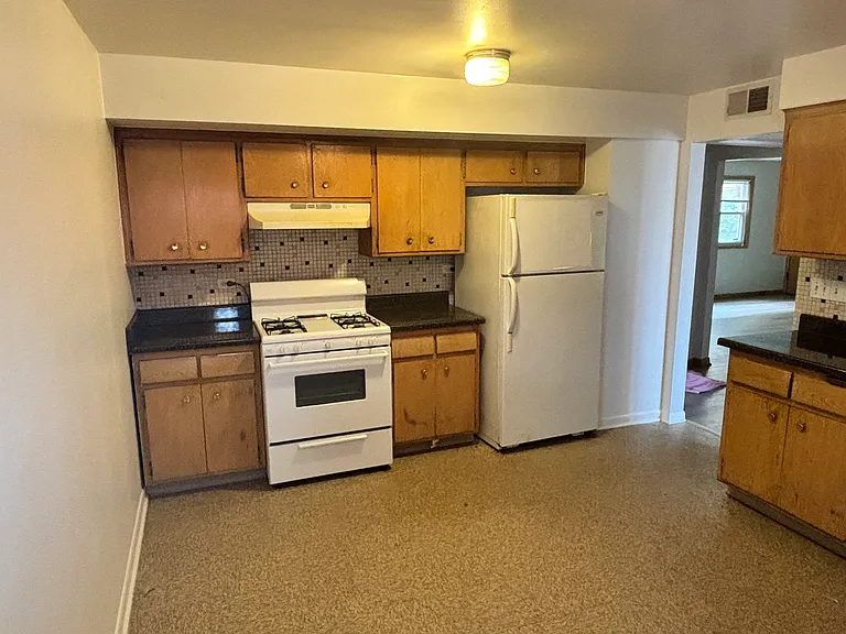 5011 W Diversey Ave #1N — Photo 12