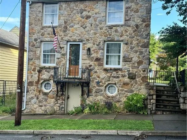 266 W Fairview St, Bethlehem, PA 18018