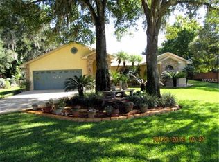 5206 N Vaughn Rd, Plant City, FL 33565