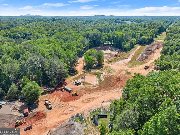 2nd image of 5519 Union Hill Rd